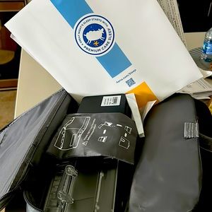 Sleep pack machine never used brand new in original case carry